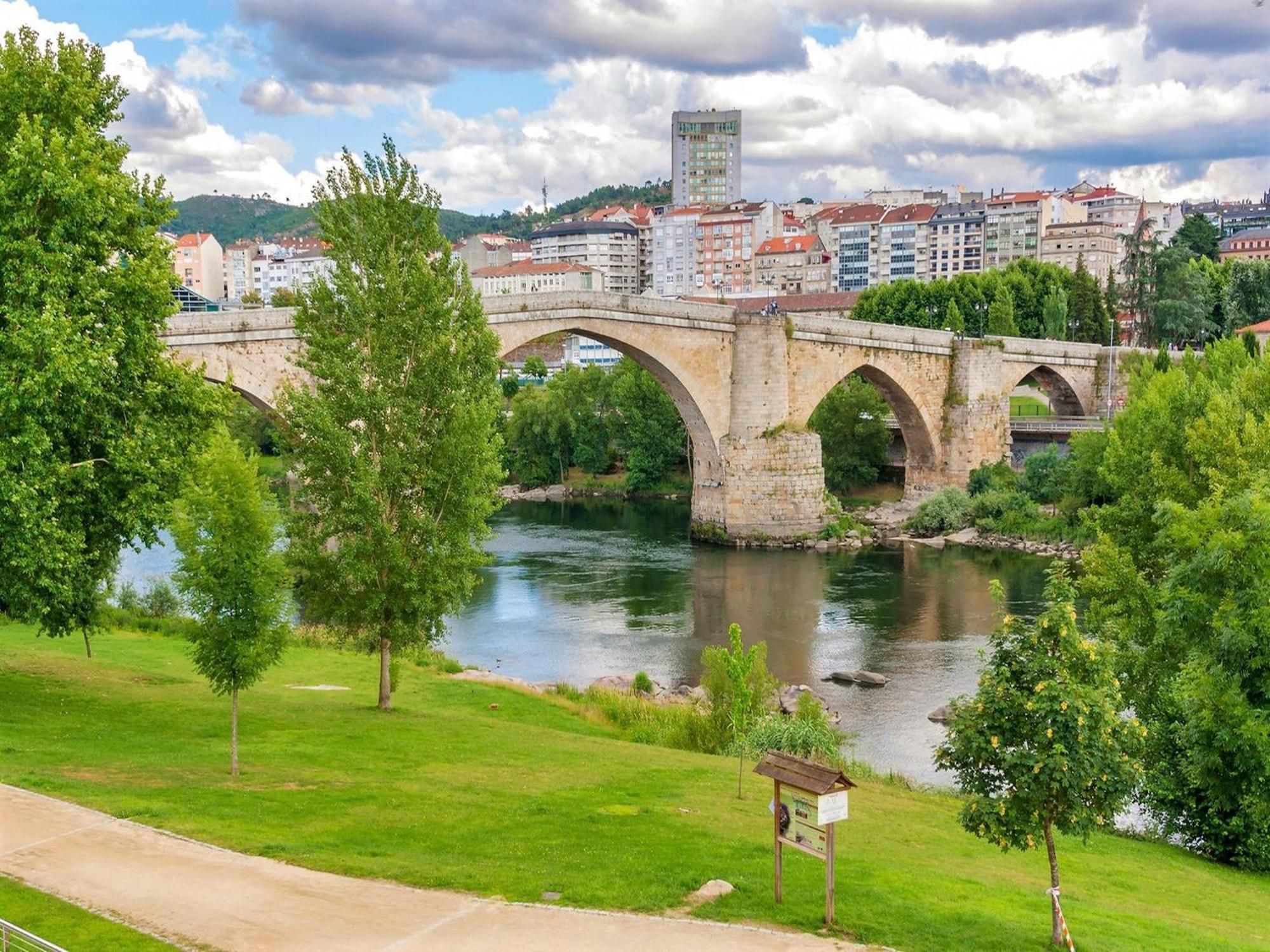Charming Apartment In Ourense Overlooking The City Εξωτερικό φωτογραφία